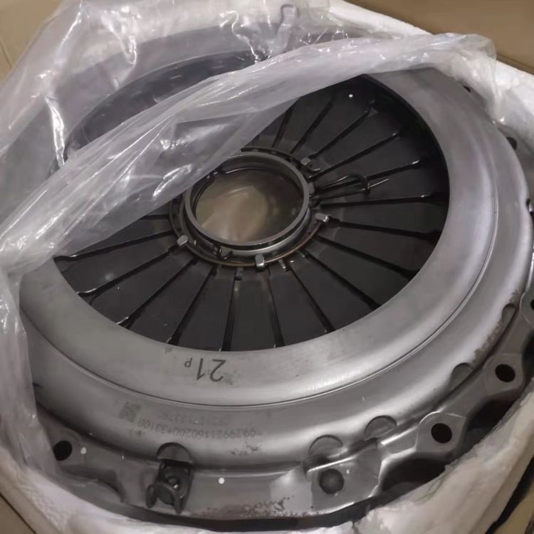 Clutch pressure plate for HOWO, part number AZ9921160200.